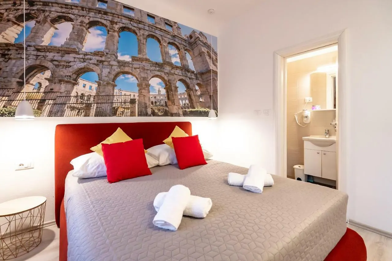 Marin Center Apartments Pula Croatia