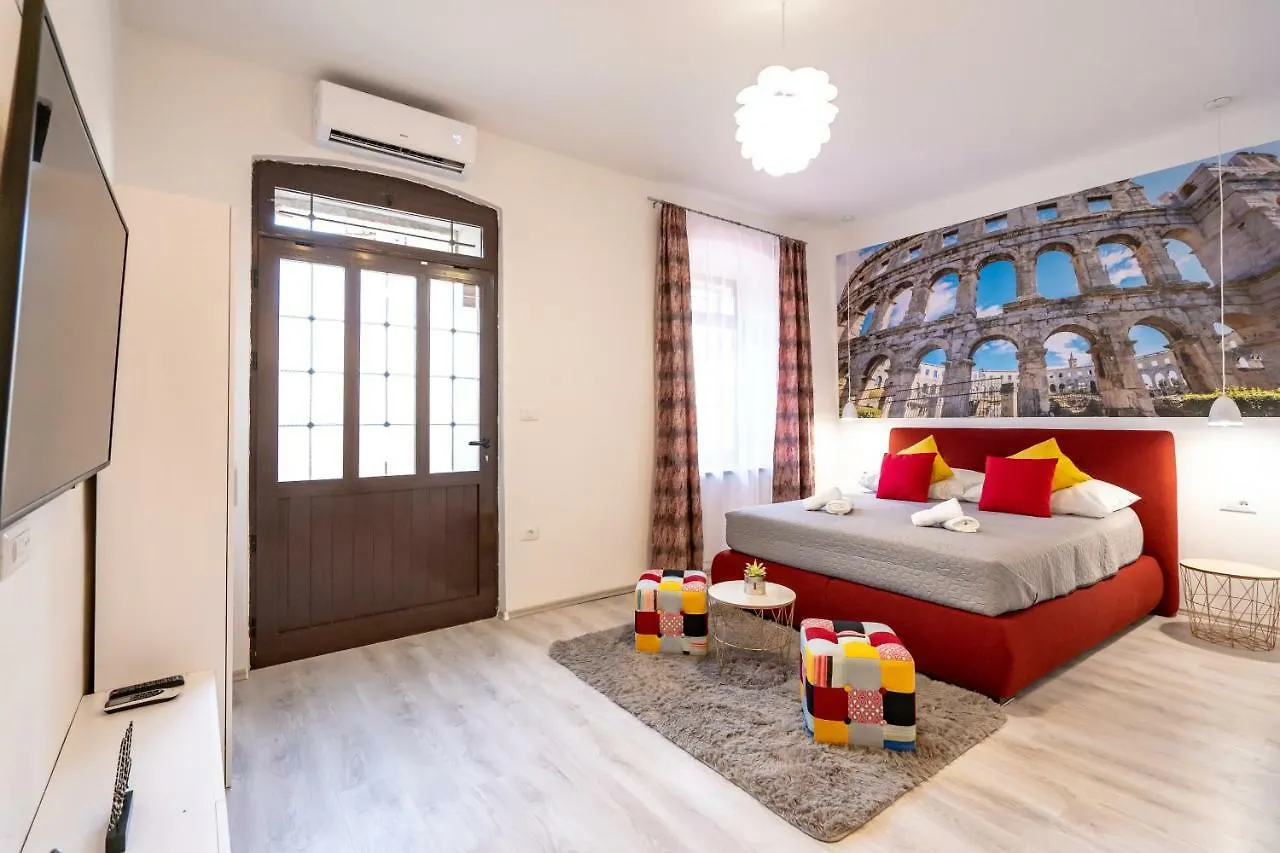 Marin Center Apartments Pula