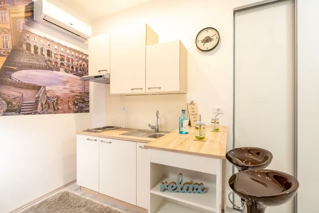 Marin Center Apartments Pula Croatia